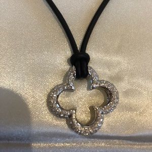 Heidi Klum diamond clove necklace